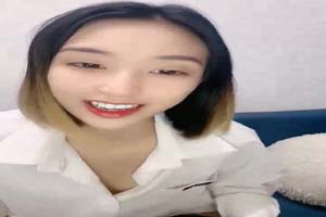 短发甜妹【瑶瑶】笑起来和她的小穴一样好看  